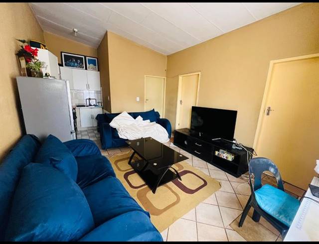 3 BEDROOM HOUSE FOR SALE IN BLOUBOSRAND